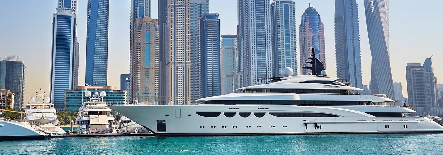 How To Have The Ultimate Vacation On A Private Yacht In Dubai