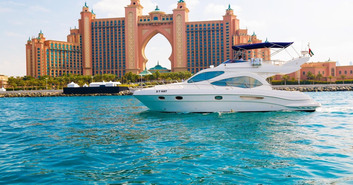 Elevate Your Wedding Experience with a Yacht Rental in Dubai